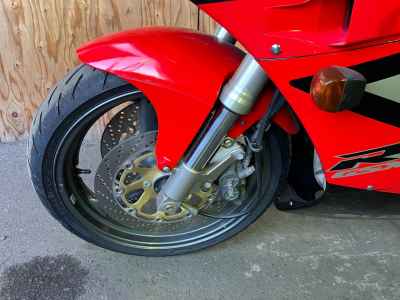 Suzuki GSX-R400