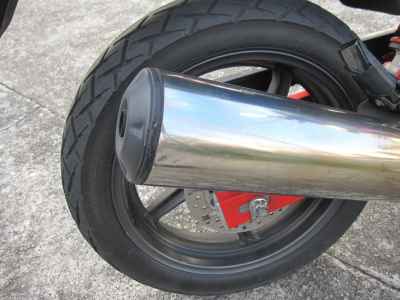 Honda VTR250 2011