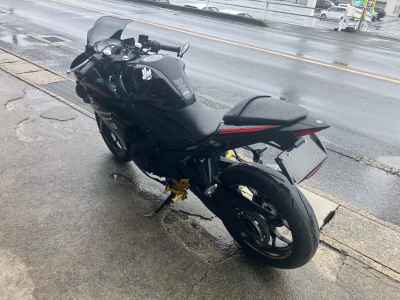 Yamaha YZF-R25 2015