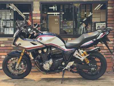 Honda CB1300 Super Boldor 2019
