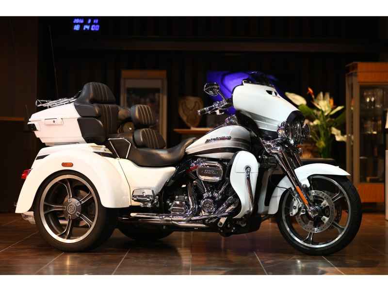 Harley-Davidson FLHTCUTG SE C 2019