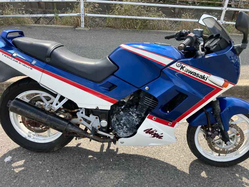 Kawasaki GPX250R2