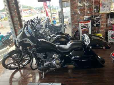 Harley-Davidson FLHTCUSE5 CVO 2011