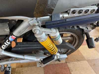 Suzuki GSX250S Katana