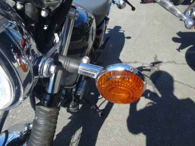 Yamaha SR400 2021