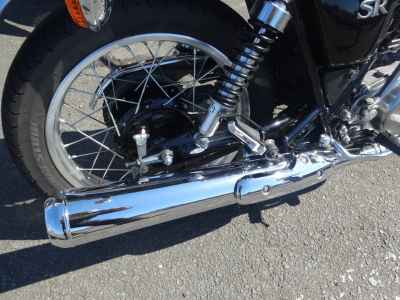 Yamaha SR400 2021
