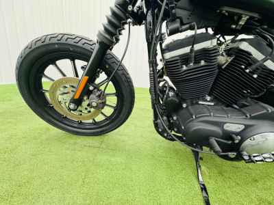 Harley-Davidson Sportster Iron XL883N 2010