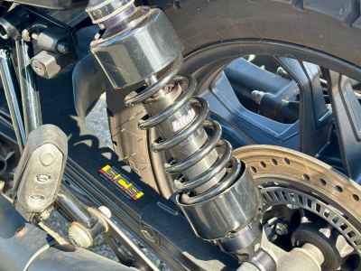 Moto Guzzi V7 III Stone 2021
