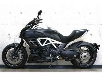 Ducati Diavel 2012