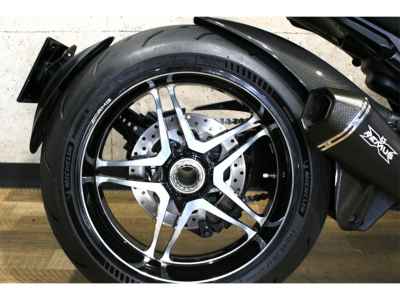 Ducati Diavel 2012