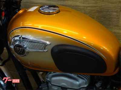 Kawasaki W800 2011