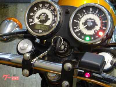 Kawasaki W800 2011