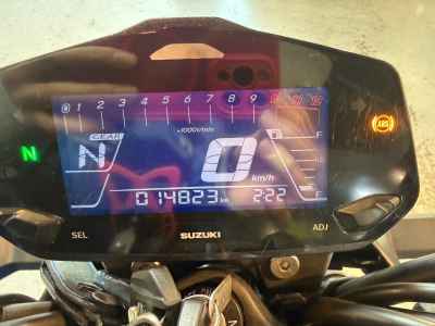 Suzuki Gixxer 250SF