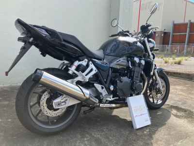 Honda CB1300SF 2025