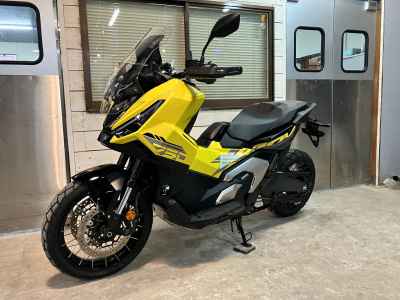 Honda X-Adv 750 2025