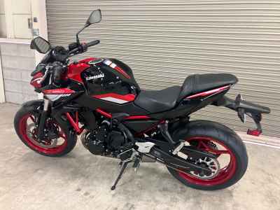 Kawasaki Z650 2026