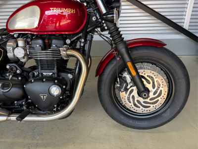 Triumph Bonneville Bobber 2021