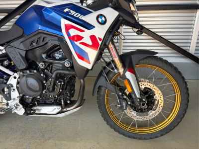 BMW F900GS 2024