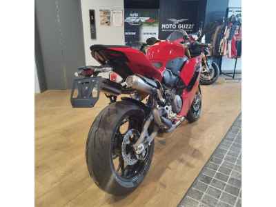 Ducati Panigale V2S 2026