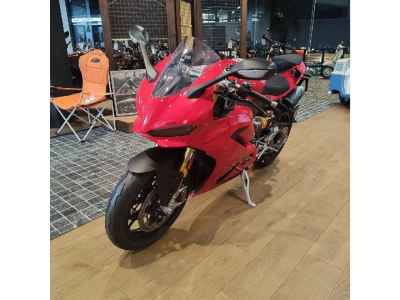 Ducati Panigale V2S 2026