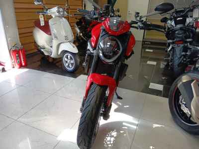 Ducati Monster 937+ 2023