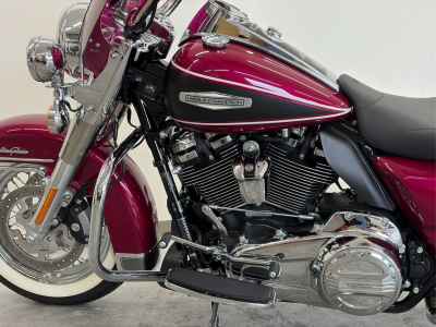 Harley-Davidson FLHFB Glide 2024