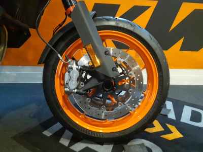 KTM 890 SMT 2024
