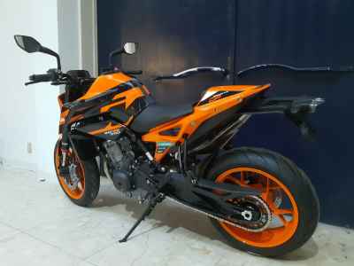 KTM 890 Duke GP 2025