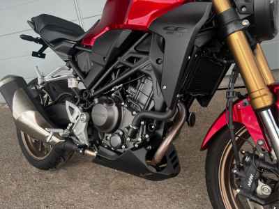 Honda CB250R