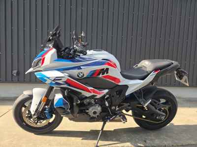 BMW M1000XR 2025