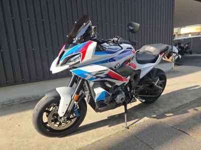 BMW M1000XR 2025