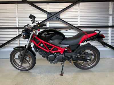 Honda VTR250 2015