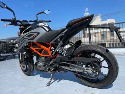 KTM 250 Duke 2022