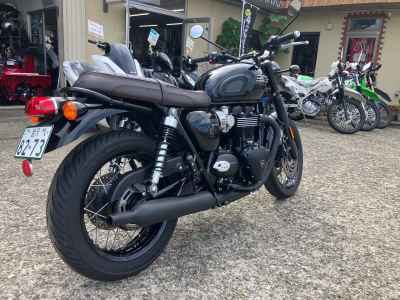 Triumph Bonneville T120B 2024