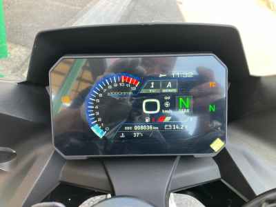 Suzuki GSX-8R 2024