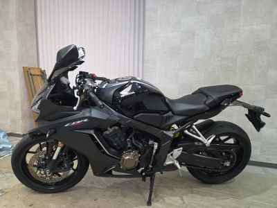 Honda CBR650R 2021