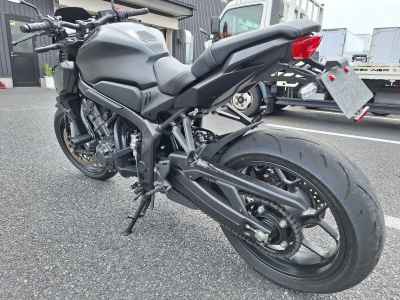 Honda CB650R 2023