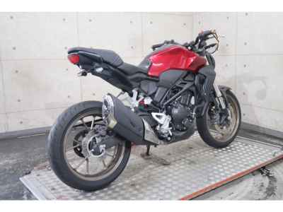 Honda CB250R 2019