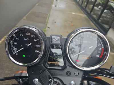 Honda CB400SF 2018