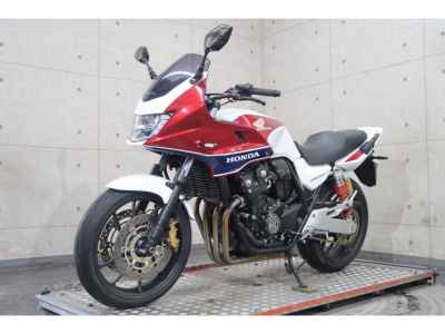 Honda CB400 Super Boldor 2014
