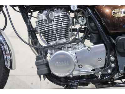 Yamaha SR400 2019