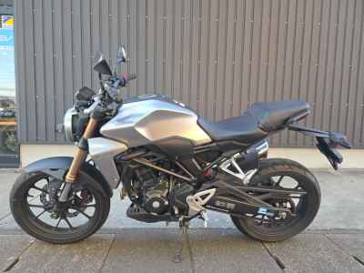 Honda CB250R 2019