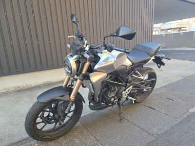 Honda CB250R 2019