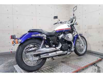 Honda VT400S 2012