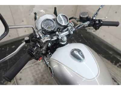 Kawasaki Estrella