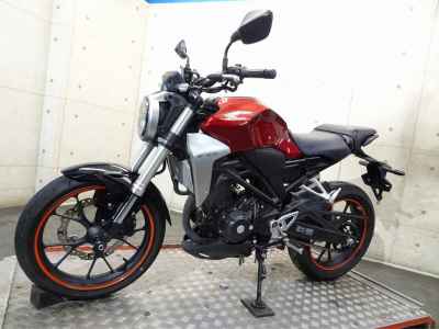 Honda CB250R 2018