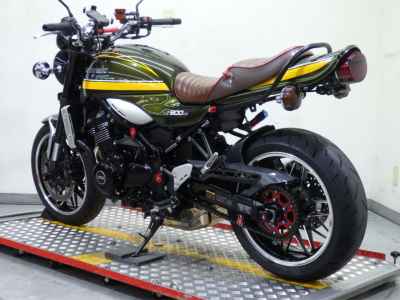Kawasaki Z900RS 2021