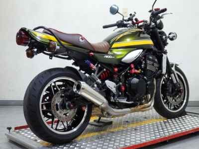 Kawasaki Z900RS 2021