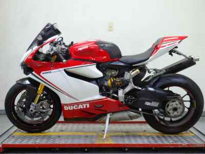 Ducati 1199 Panigale S 2012