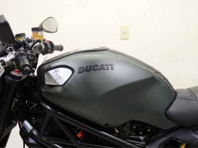 Ducati Monster 1100 2012